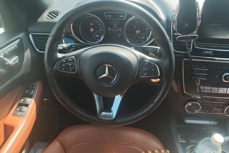 Used Mercedes-Benz GLE  Steering Wheel