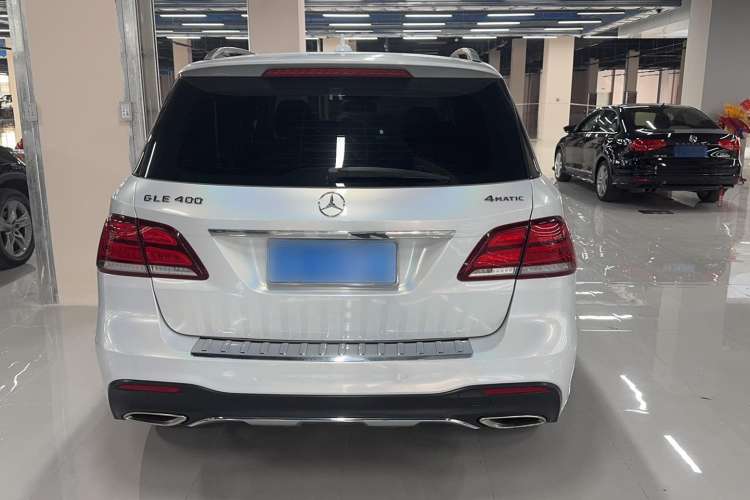 Used Mercedes-Benz GLE 2017 GLE 320 4MATIC Luxury Model Exterior 5