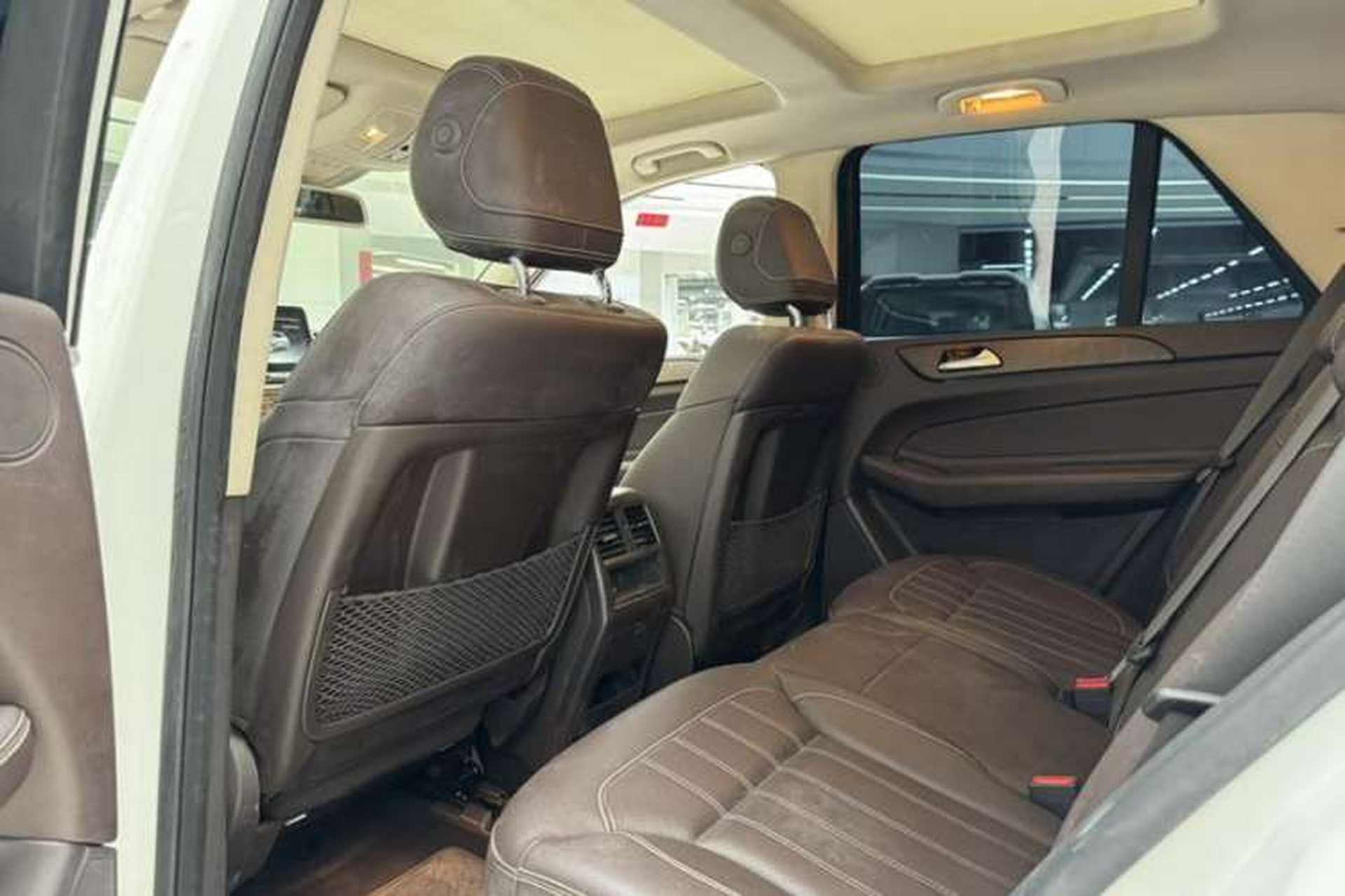 Used Mercedes-Benz GLE 2017 GLE 320 4MATIC Luxury Model Interior 6