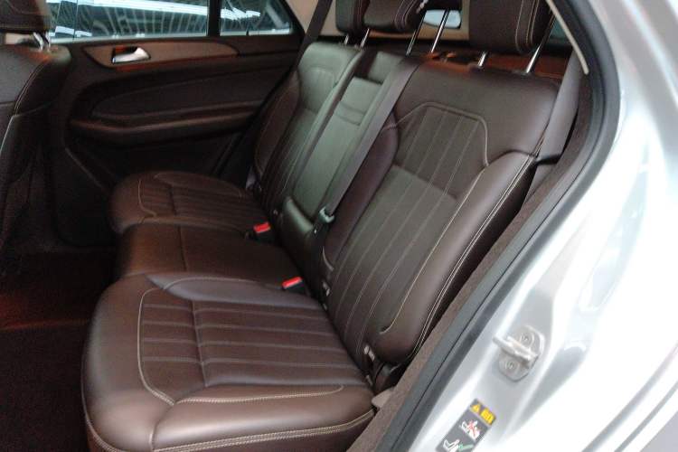 Used Mercedes-Benz GLE 2017 GLE 320 4MATIC Dynamic Model Left Rear Seat