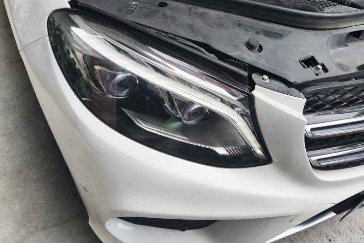 Used Mercedes-Benz GLE 2017 GLE 450 AMG 4MATIC Right Front Headlight