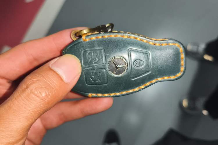 Used Mercedes-Benz GLE 2017 GLE 320 4MATIC Dynamic Model Vehicle Key