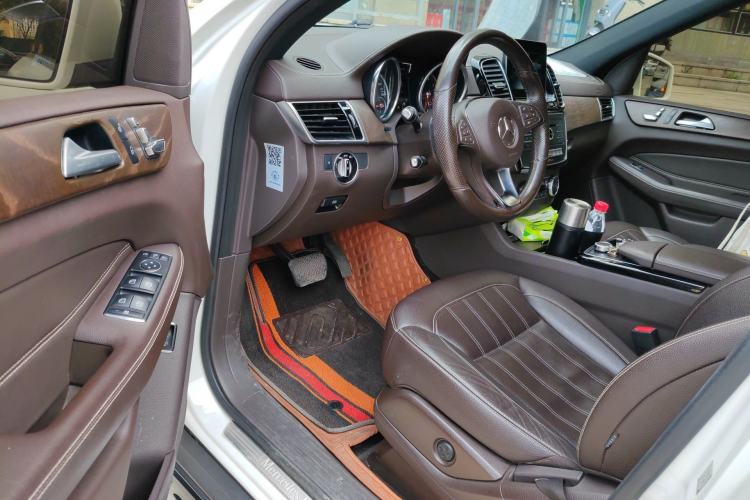 Used Mercedes-Benz GLE 2017 GLE 320 4MATIC Luxury Model Driver Seat