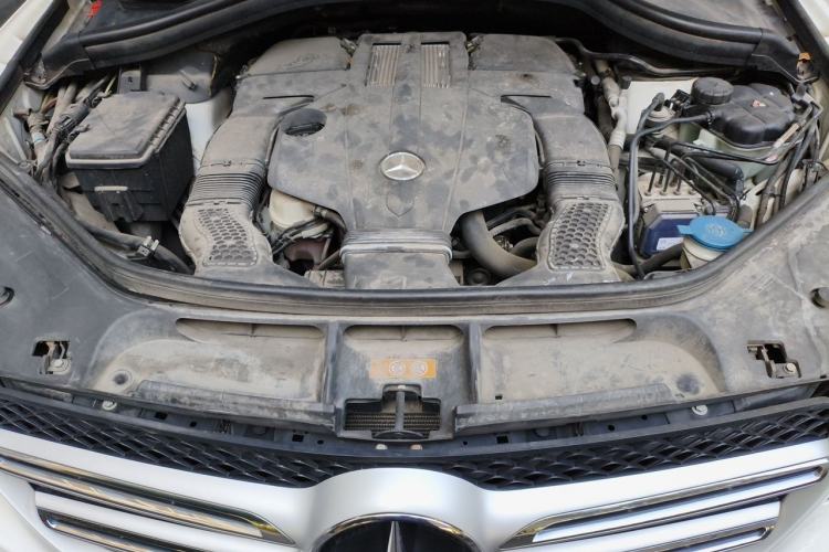 Used Mercedes-Benz GLE 2017 GLE 400 4MATIC Engine Bay