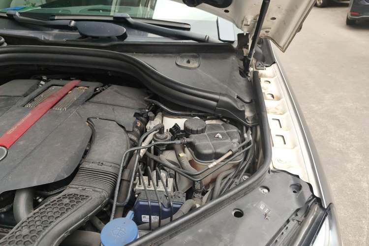 Used Mercedes-Benz GLE 2017 GLE 450 AMG 4MATIC Engine Bay Left