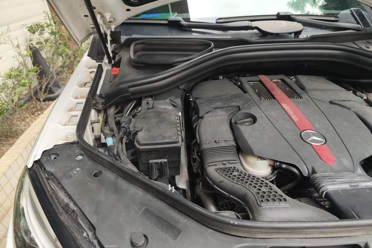 Used Mercedes-Benz GLE 2017 GLE 450 AMG 4MATIC Engine Bay Right