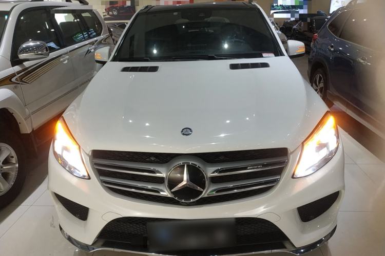 Used Mercedes-Benz GLE 2017 GLE 400 4MATIC Exterior 1