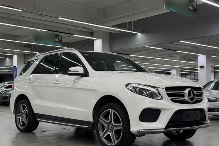 Used Mercedes-Benz GLE 2017 GLE 400 4MATIC Exterior 1