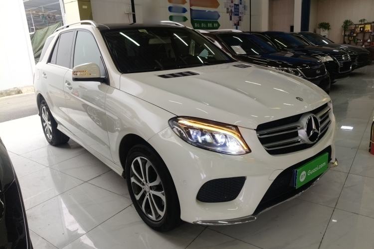 Used Mercedes-Benz GLE 2017 GLE 320 4MATIC Dynamic Model Exterior 2