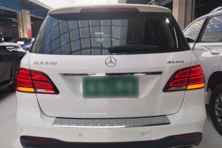 Used Mercedes-Benz GLE 2017 GLE 320 4MATIC Dynamic Model Exterior 4