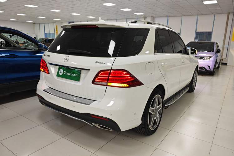 Used Mercedes-Benz GLE 2017 GLE 400 4MATIC Exterior 5