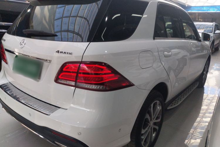 Used Mercedes-Benz GLE 2017 GLE 320 4MATIC Dynamic Model Exterior 5