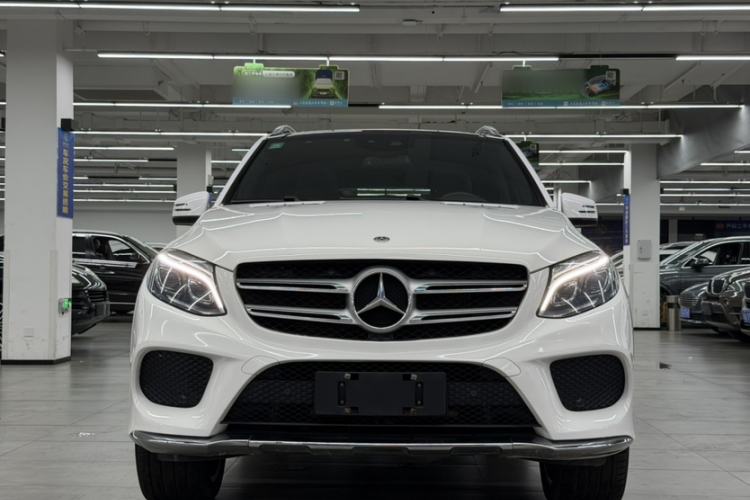 Used Mercedes-Benz GLE 2017 GLE 400 4MATIC Exterior 6