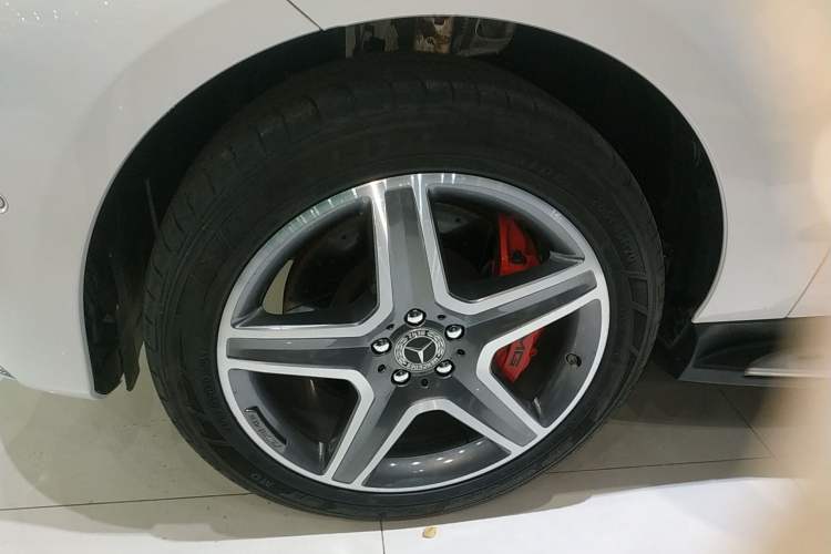 Used Mercedes-Benz GLE 2017 GLE 400 4MATIC Exterior 7