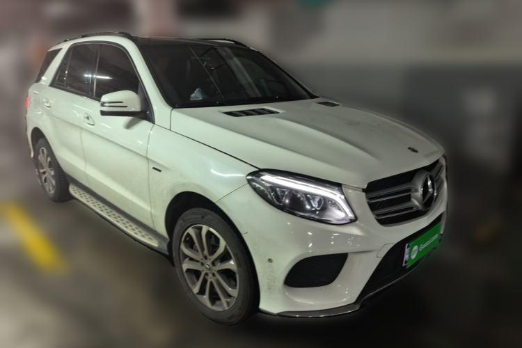 Used Mercedes-Benz GLE 2017 GLE 320 4MATIC Dynamic Model Front Right 45 Deg