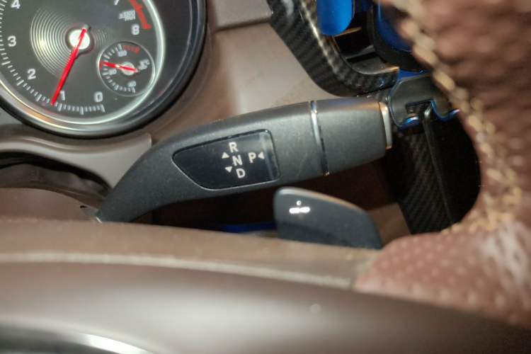 Used Mercedes-Benz GLE 2017 GLE 320 4MATIC Dynamic Model Gear Lever