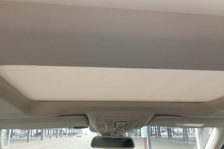 Used Mercedes-Benz GLE 2017 GLE 320 4MATIC Dynamic Model Headliner