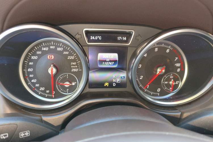 Used Mercedes-Benz GLE 2017 GLE 400 4MATIC Instrument Cluster