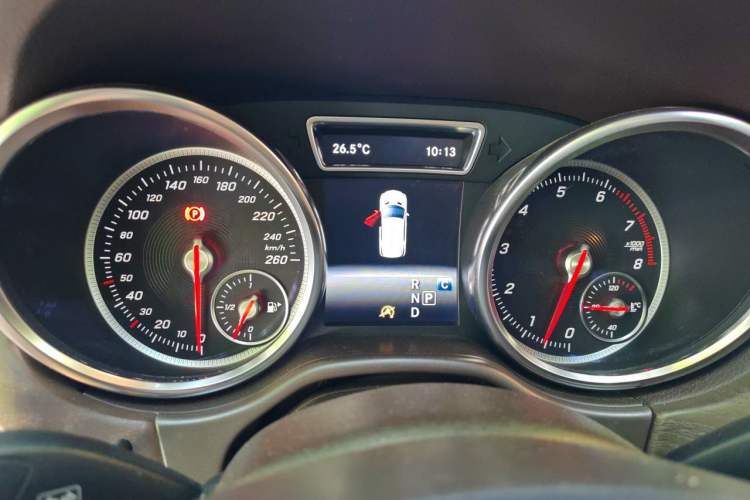 Used Mercedes-Benz GLE 2017 GLE 320 4MATIC Dynamic Model Instrument Cluster