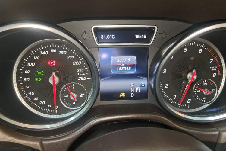 Used Mercedes-Benz GLE 2017 GLE 320 4MATIC Dynamic Model Instrument Cluster