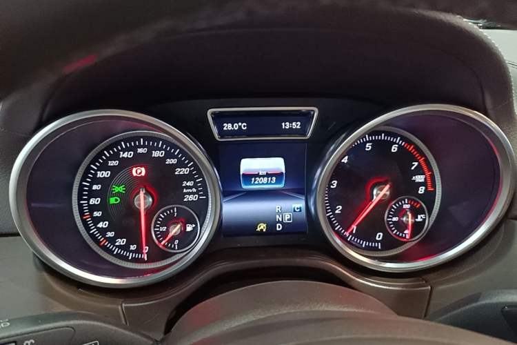Used Mercedes-Benz GLE 2017 GLE 400 4MATIC Instrument Cluster