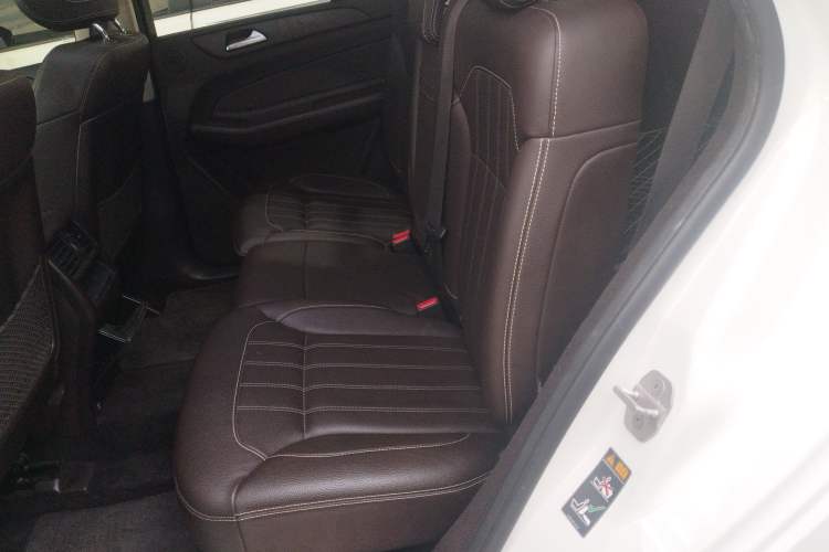 Used Mercedes-Benz GLE 2017 GLE 320 4MATIC Dynamic Model Interior 4