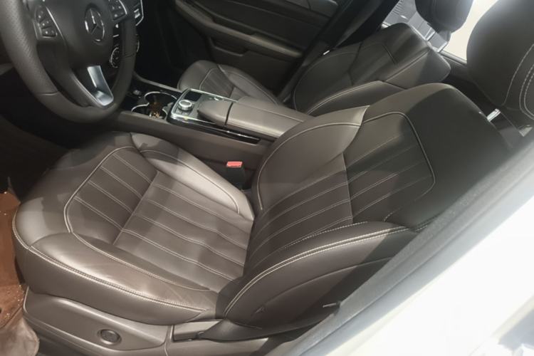 Used Mercedes-Benz GLE 2017 GLE 320 4MATIC Dynamic Model Left Front Seat