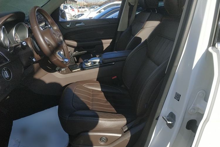 Used Mercedes-Benz GLE 2017 GLE 320 4MATIC Luxury Model Left Front Seat