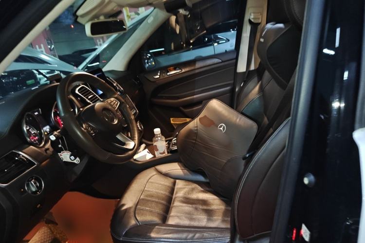 Used Mercedes-Benz GLE 2017 GLE 320 4MATIC Dynamic Model Left Front Seat