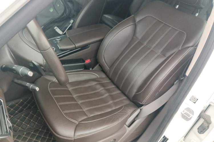 Used Mercedes-Benz GLE 2017 GLE 320 4MATIC Dynamic Model Left Front Seat