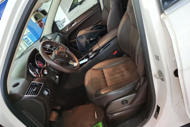 Used Mercedes-Benz GLE 2017 GLE 320 4MATIC Dynamic Model Left Front Seat