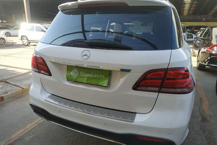 Used Mercedes-Benz GLE 2017 GLE 320 4MATIC Luxury Model Rear