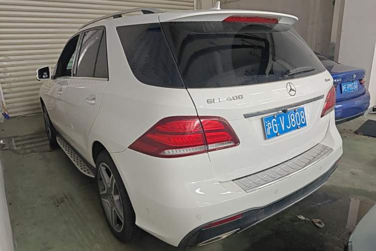 Used Mercedes-Benz GLE 2017 GLE 400 4MATIC Rear Left 45 Deg