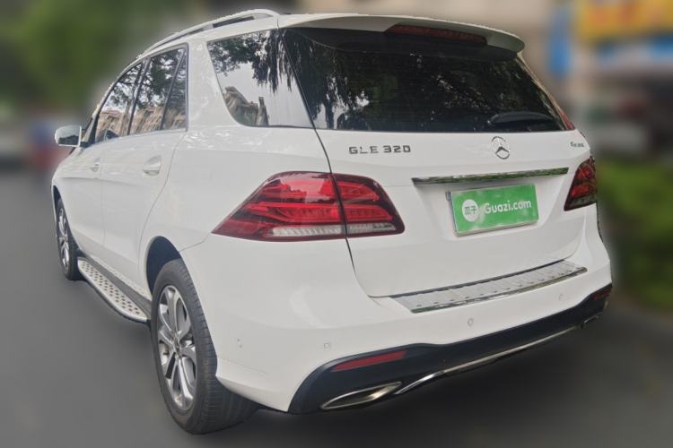 Used Mercedes-Benz GLE 2017 GLE 320 4MATIC Dynamic Model Rear Left 45 Deg