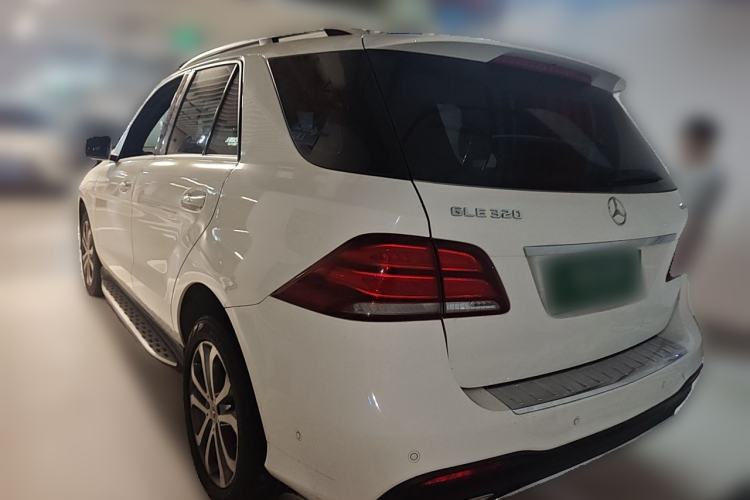 Used Mercedes-Benz GLE 2017 GLE 320 4MATIC Dynamic Model Rear Left 45 Deg