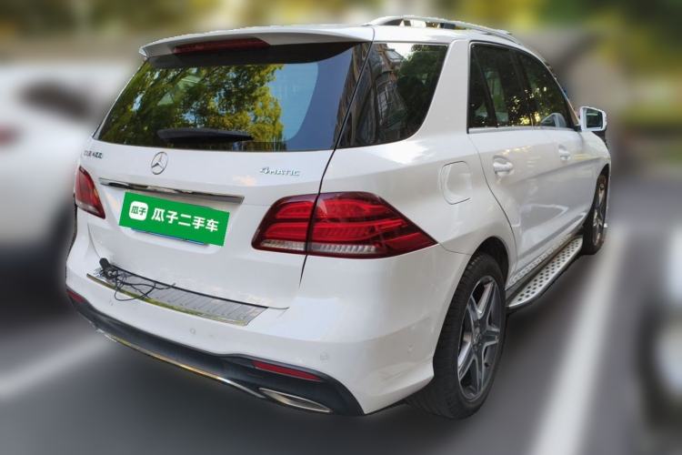Used Mercedes-Benz GLE 2017 GLE 400 4MATIC Rear Right 45 Deg