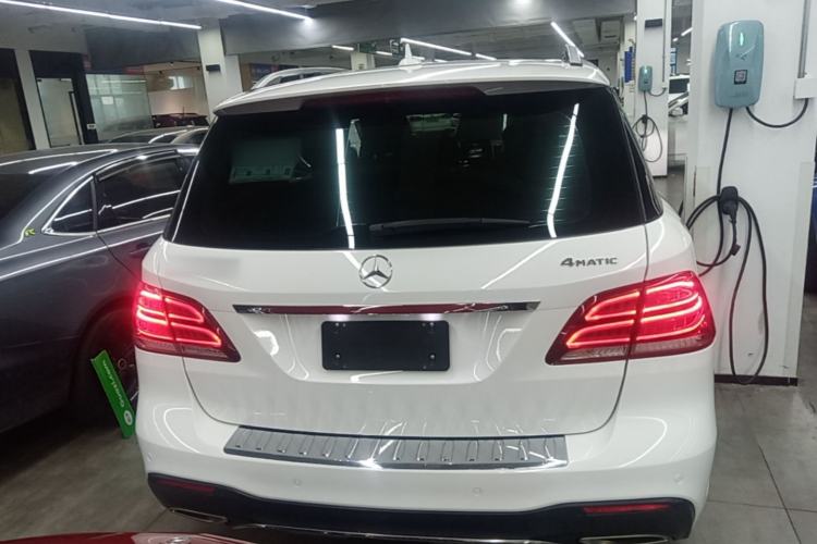Used Mercedes-Benz GLE 2017 GLE 400 4MATIC Rear