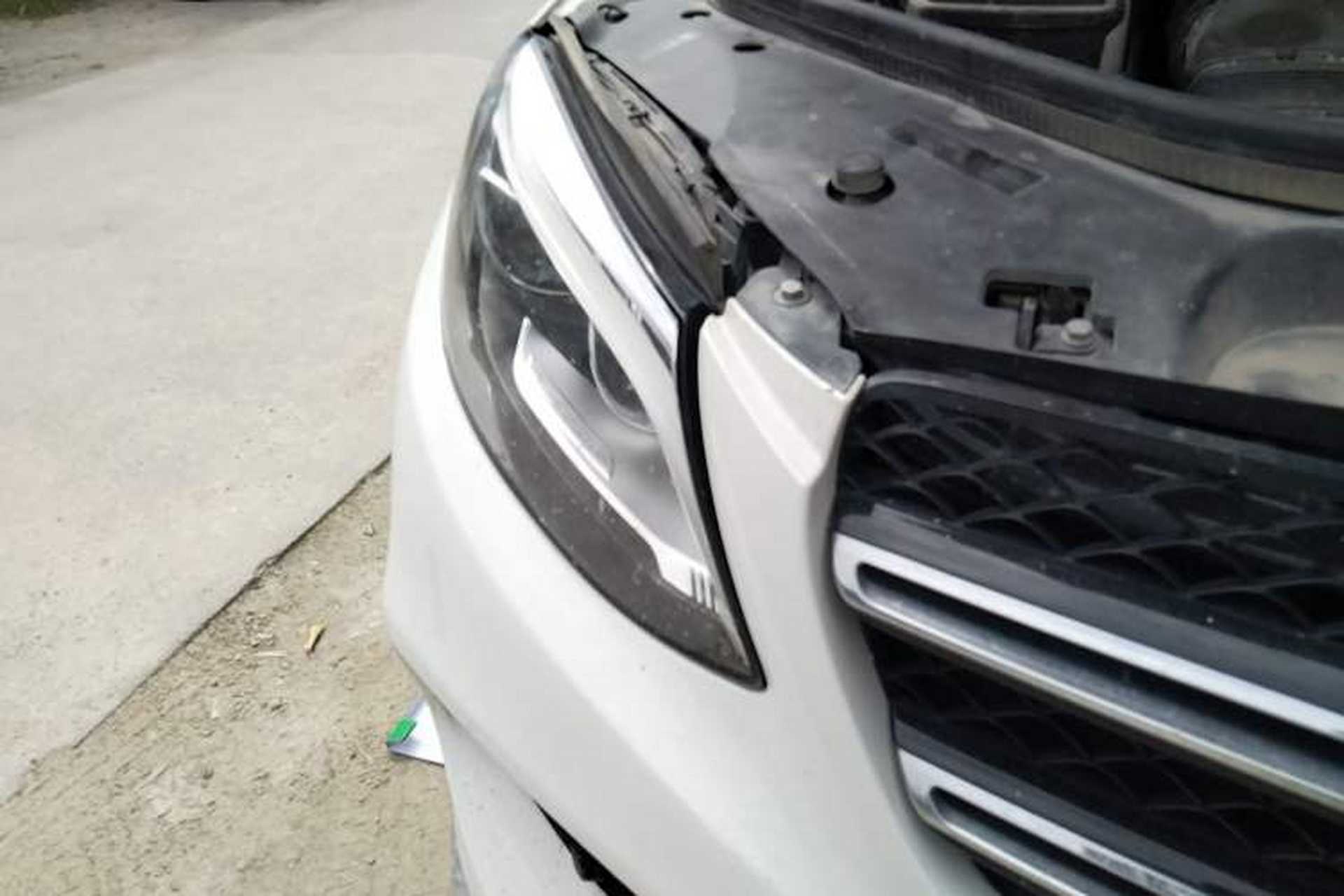 Used Mercedes-Benz GLE 2017 GLE 450 AMG 4MATIC Right Front Headlight
