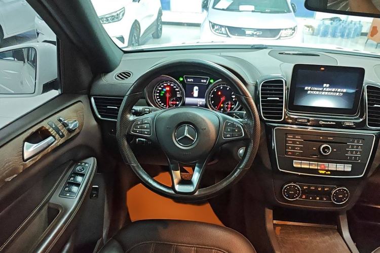 Used Mercedes-Benz GLE 2017 GLE 400 4MATIC Steering Wheel