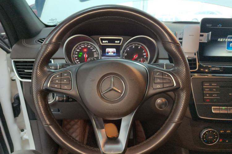 Used Mercedes-Benz GLE 2017 GLE 320 4MATIC Dynamic Model Steering Wheel