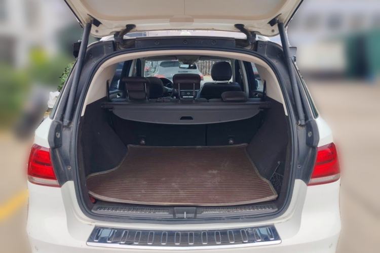 Used Mercedes-Benz GLE 2017 GLE 320 4MATIC Dynamic Model Trunk