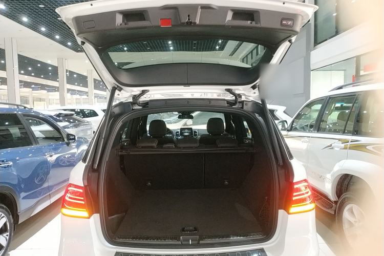 Used Mercedes-Benz GLE 2017 GLE 400 4MATIC Trunk