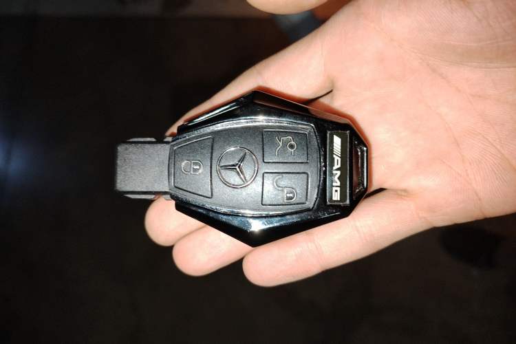Used Mercedes-Benz GLE 2017 GLE 320 4MATIC Dynamic Model Vehicle Key
