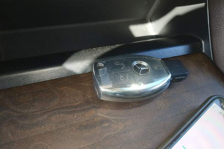 Used Mercedes-Benz GLE 2017 GLE 320 4MATIC Luxury Model Vehicle Key