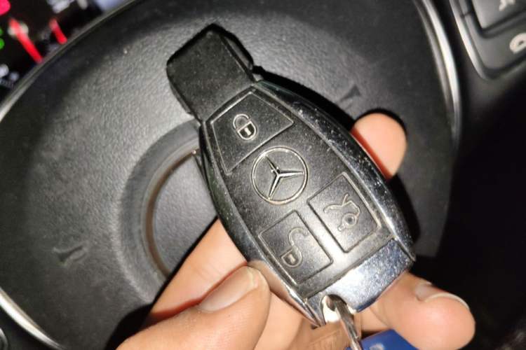 Used Mercedes-Benz GLE 2017 GLE 400 4MATIC Vehicle Key