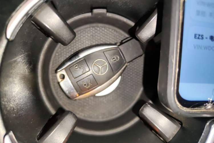 Used Mercedes-Benz GLE 2017 GLE 320 4MATIC Dynamic Model Vehicle Key