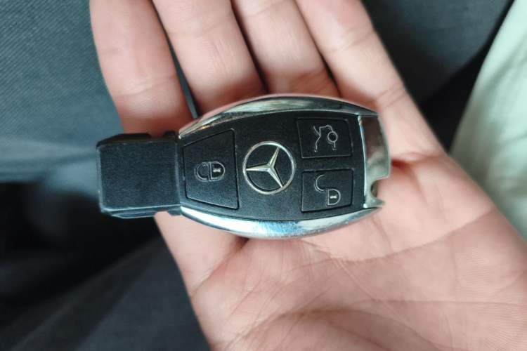Used Mercedes-Benz GLE 2017 GLE 320 4MATIC Dynamic Model Vehicle Key