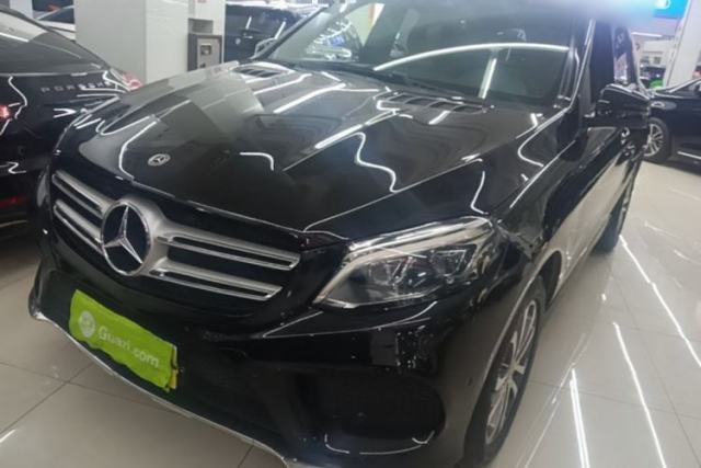 Ojetý Mercedes-Benz GLE 2018 GLE 320 4MATIC Dynamic Edition Collector's Edition