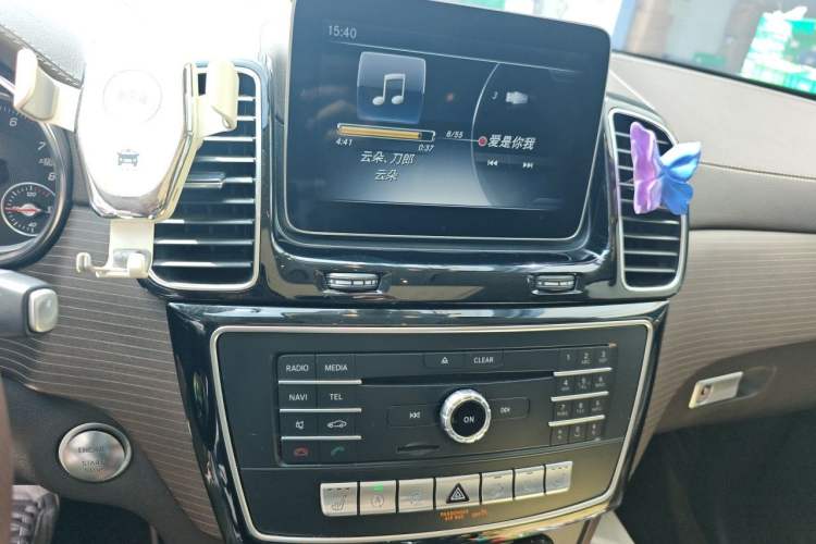 Used Mercedes-Benz GLE 2018 GLE 320 4MATIC Dynamic Edition Collector's Edition Audio And AC Panel
