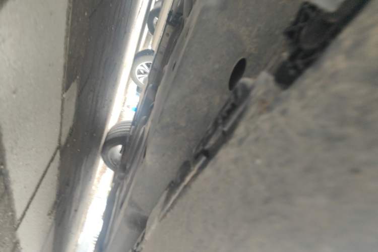 Used Mercedes-Benz GLE  Chassis Front Left